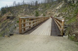 Kettle Valley Railway Myra Canyon trestle 13, 2010-08.